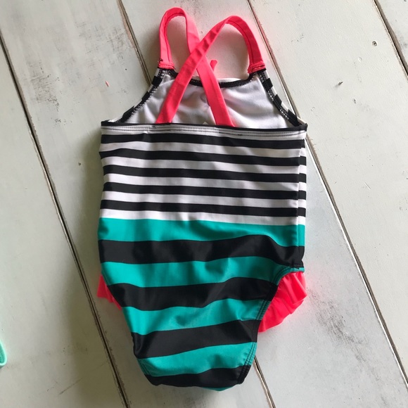 Striped retro swimsuit - Picture 2 of 3